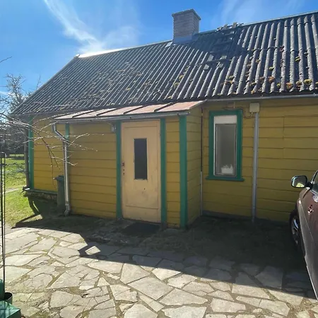 Posti Tiny House With Garden Feriehus